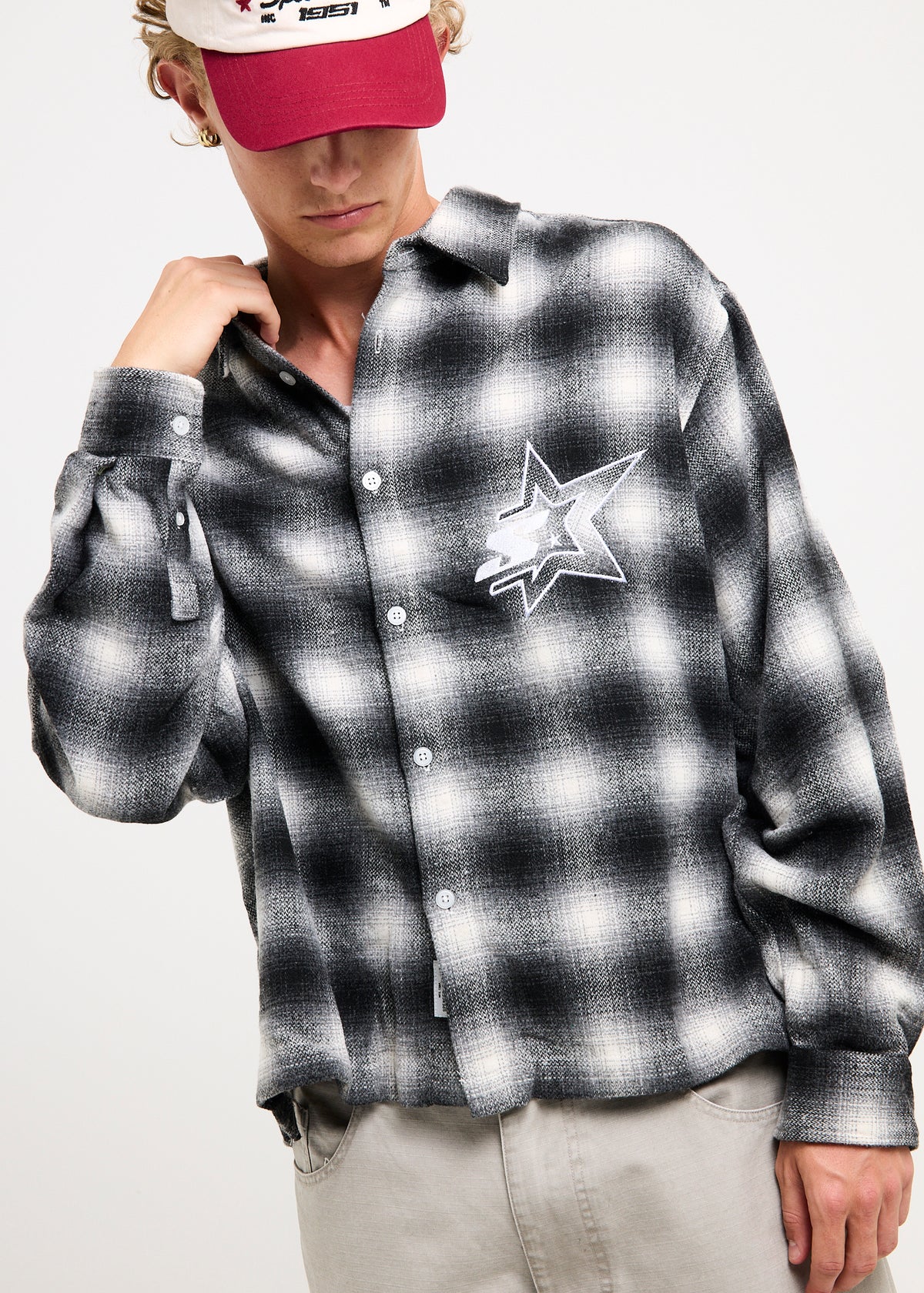 Trademark Long Sleeve Shirt GREY