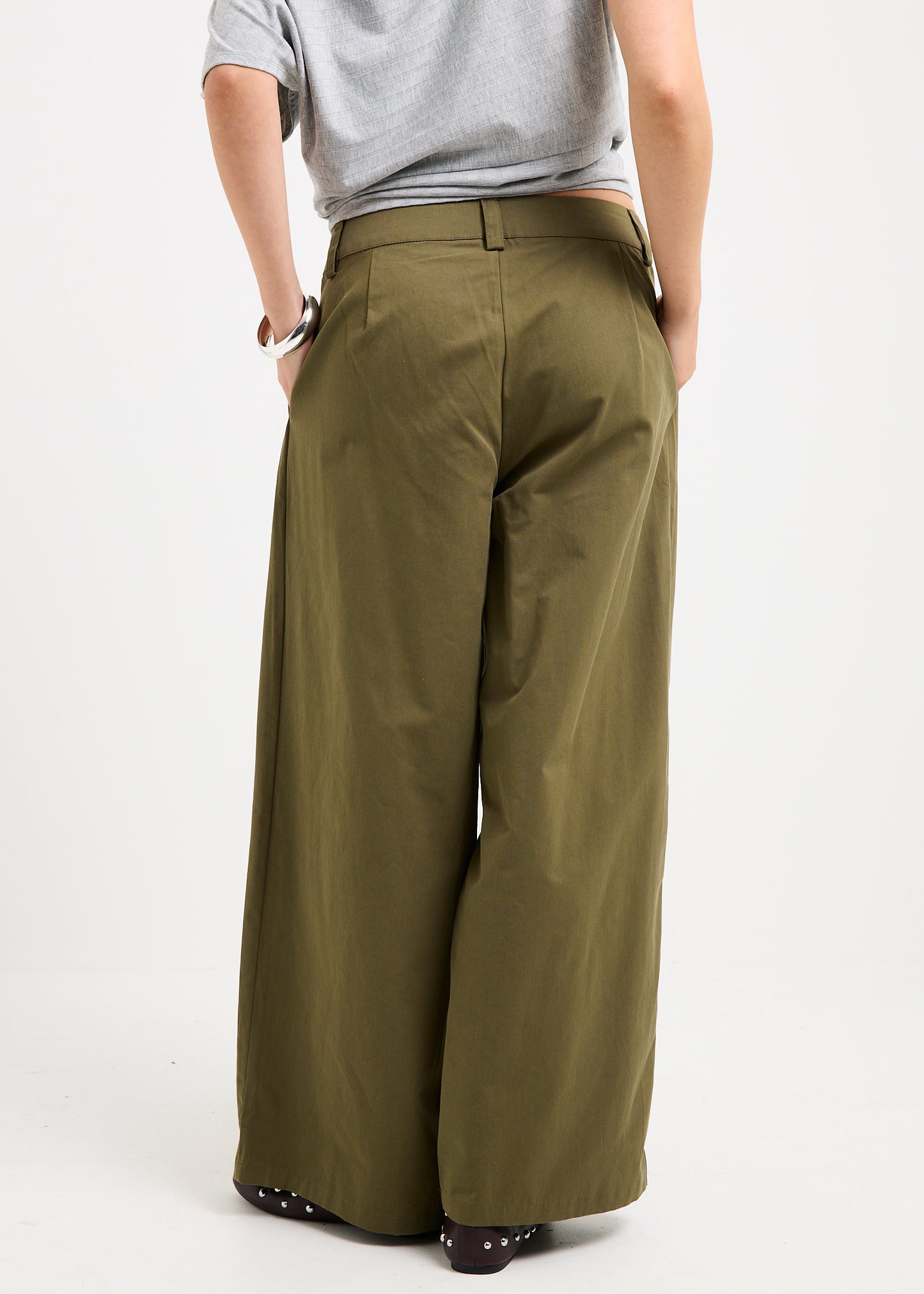 Annika Pleat Pants