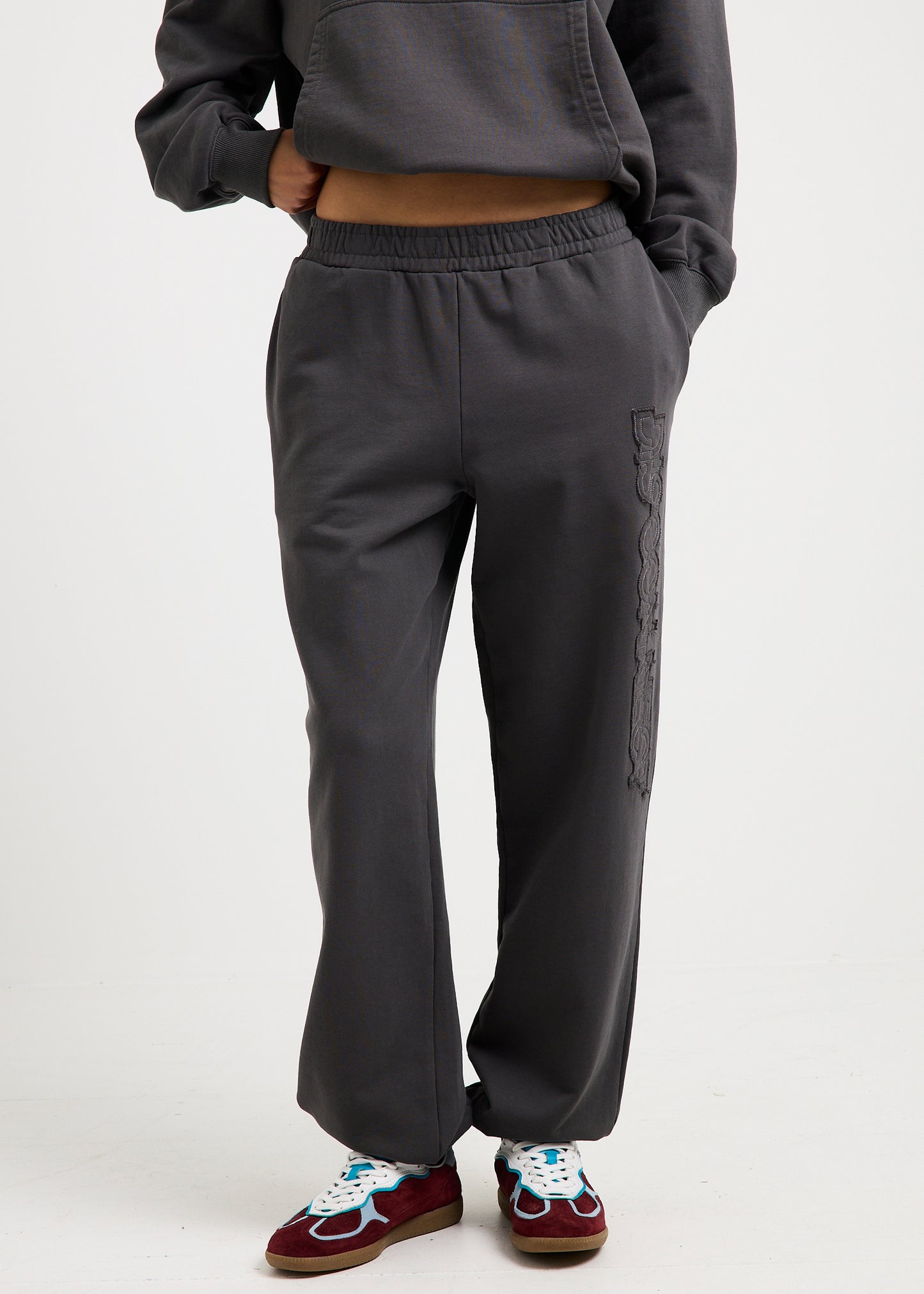 Joni Distressed Sweatpant