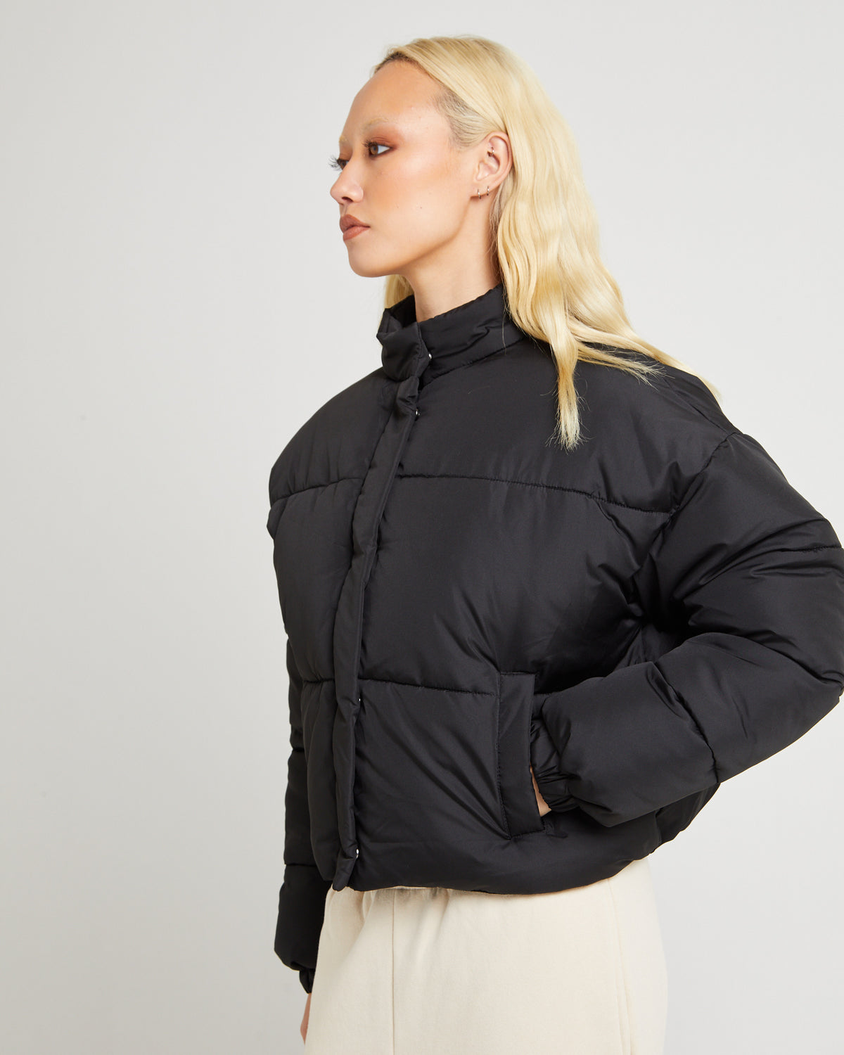 Casey Cropped Puffer Jacket BLACK