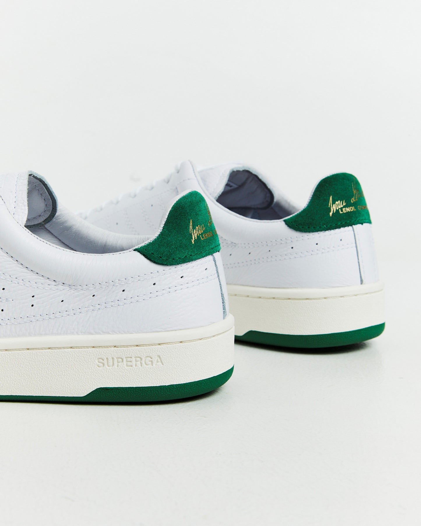 4833 Match Sneakers White/Green