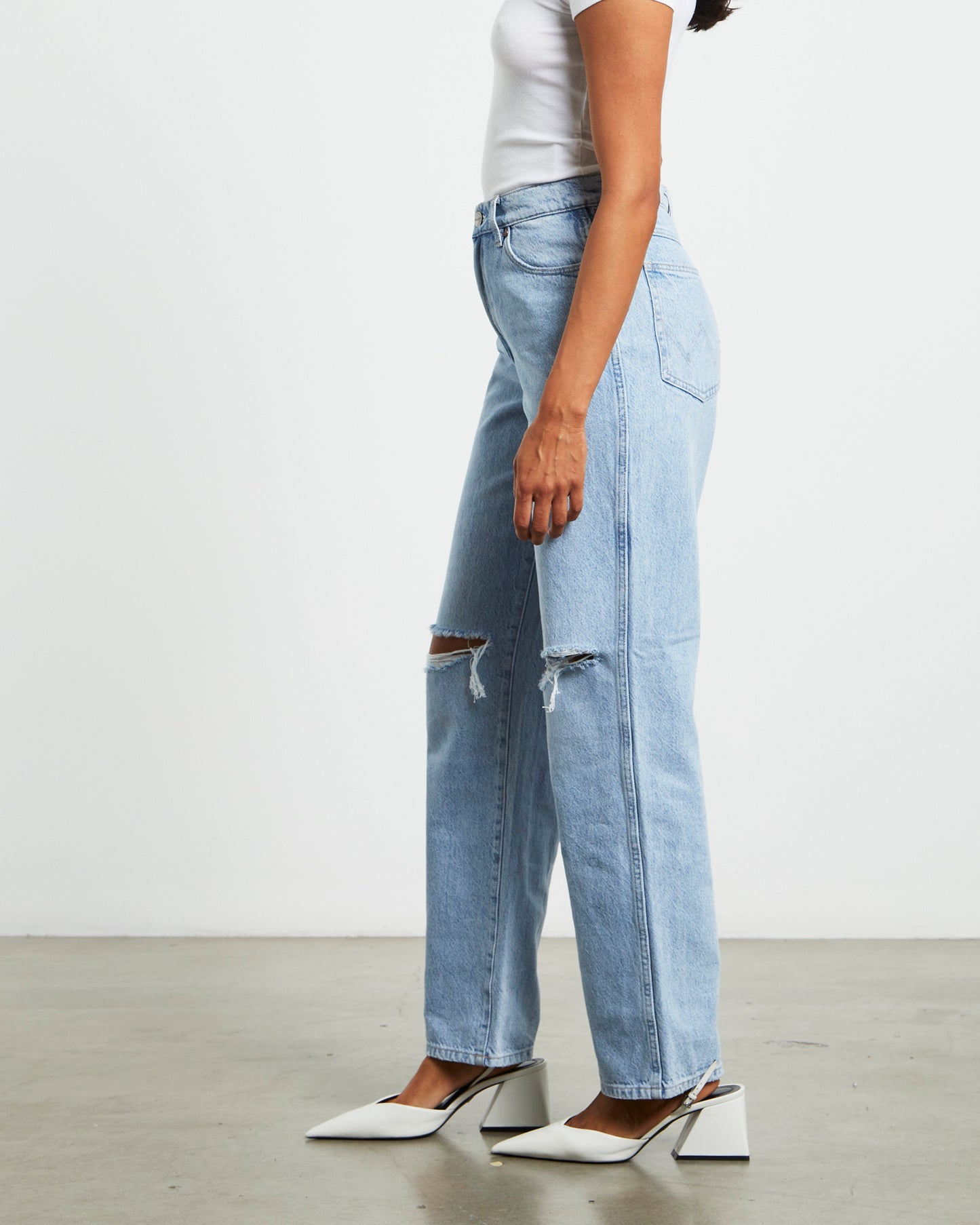Mid Rise Vintage Straight Leg Denim Jeans Garage