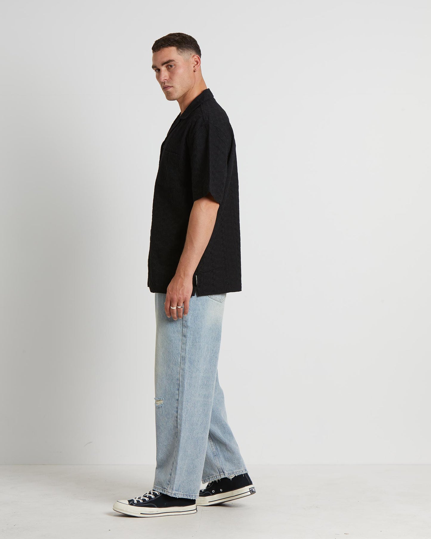 Montel Short Sleeve Resort Shirt in Black