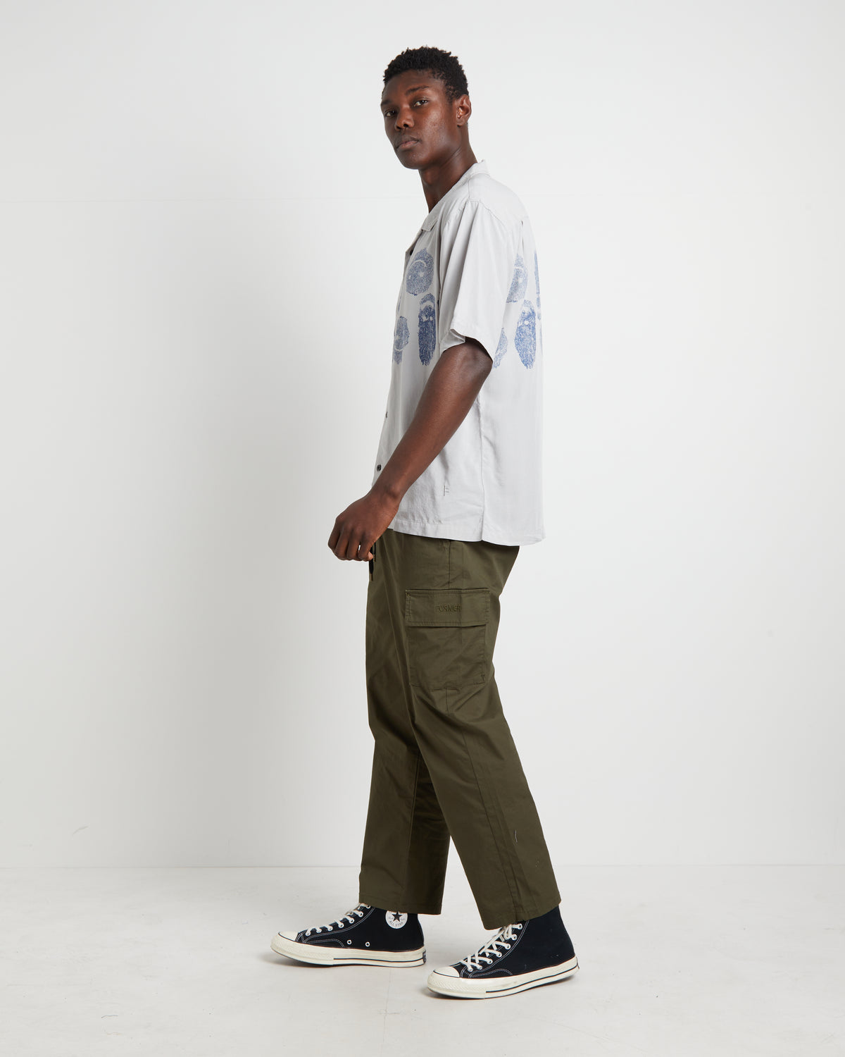 Menace Short Sleeve Shirt in Light Grey GREY