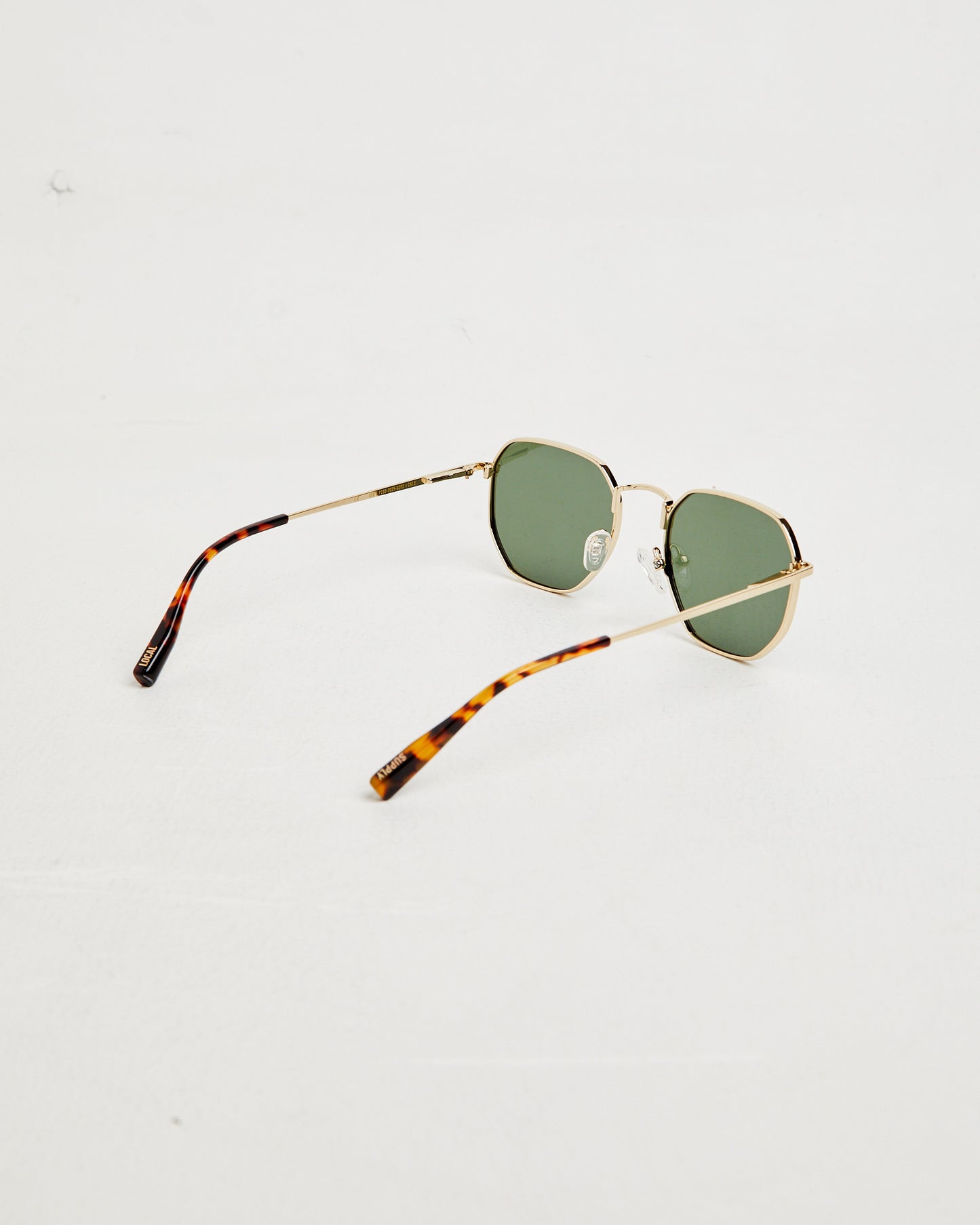 DXB Polished Sunglasses in Gold/Dark Green