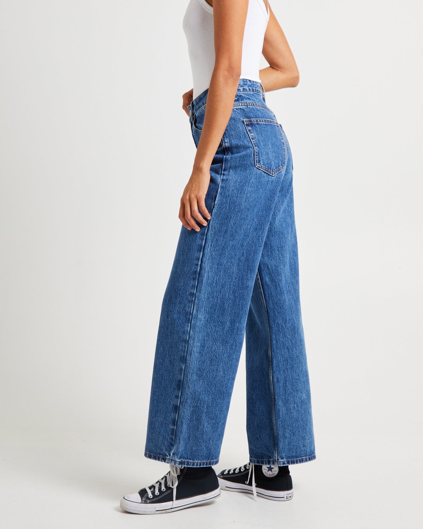 Misty High & Wide Jeans