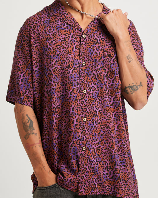 Trigger Short Sleeves Resort Shirt PURPLE