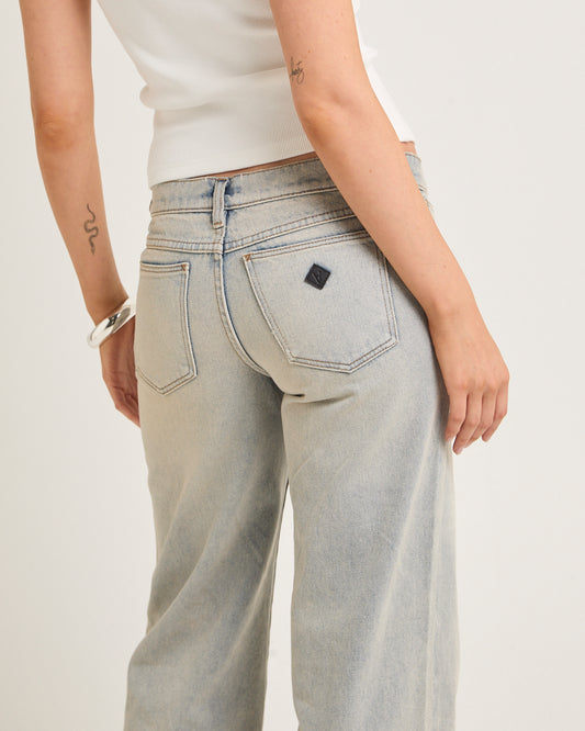 99 Low & Wide Jeans Penelope TINT LIGHT BLUE