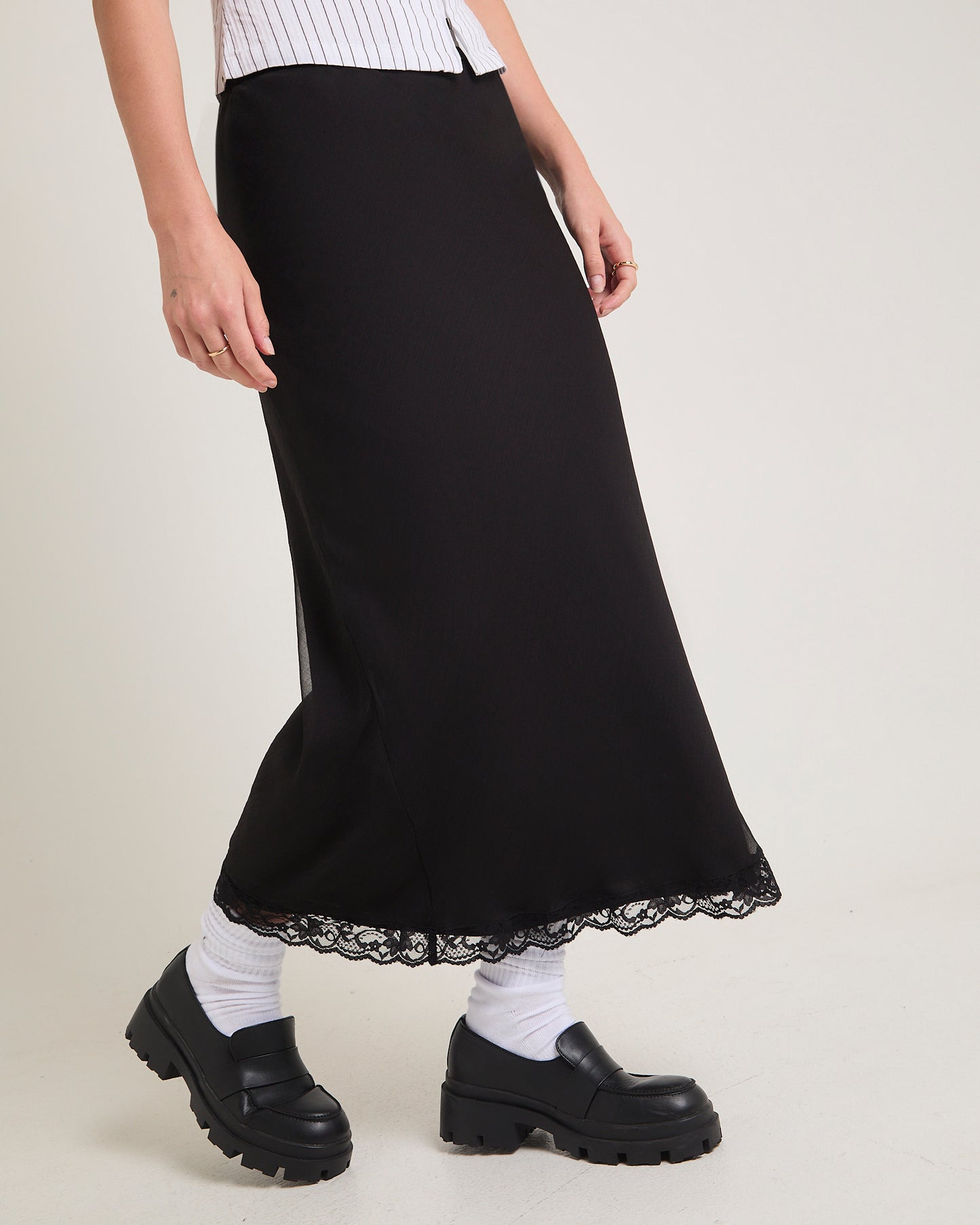 Mitsy Mid Skirt