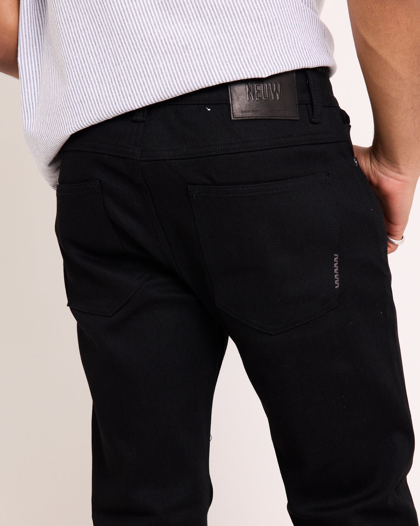 Lou Straight Denim Jeans Sharp Black