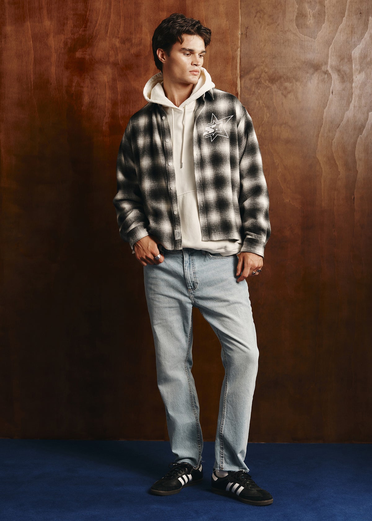 Trademark Long Sleeve Shirt GREY