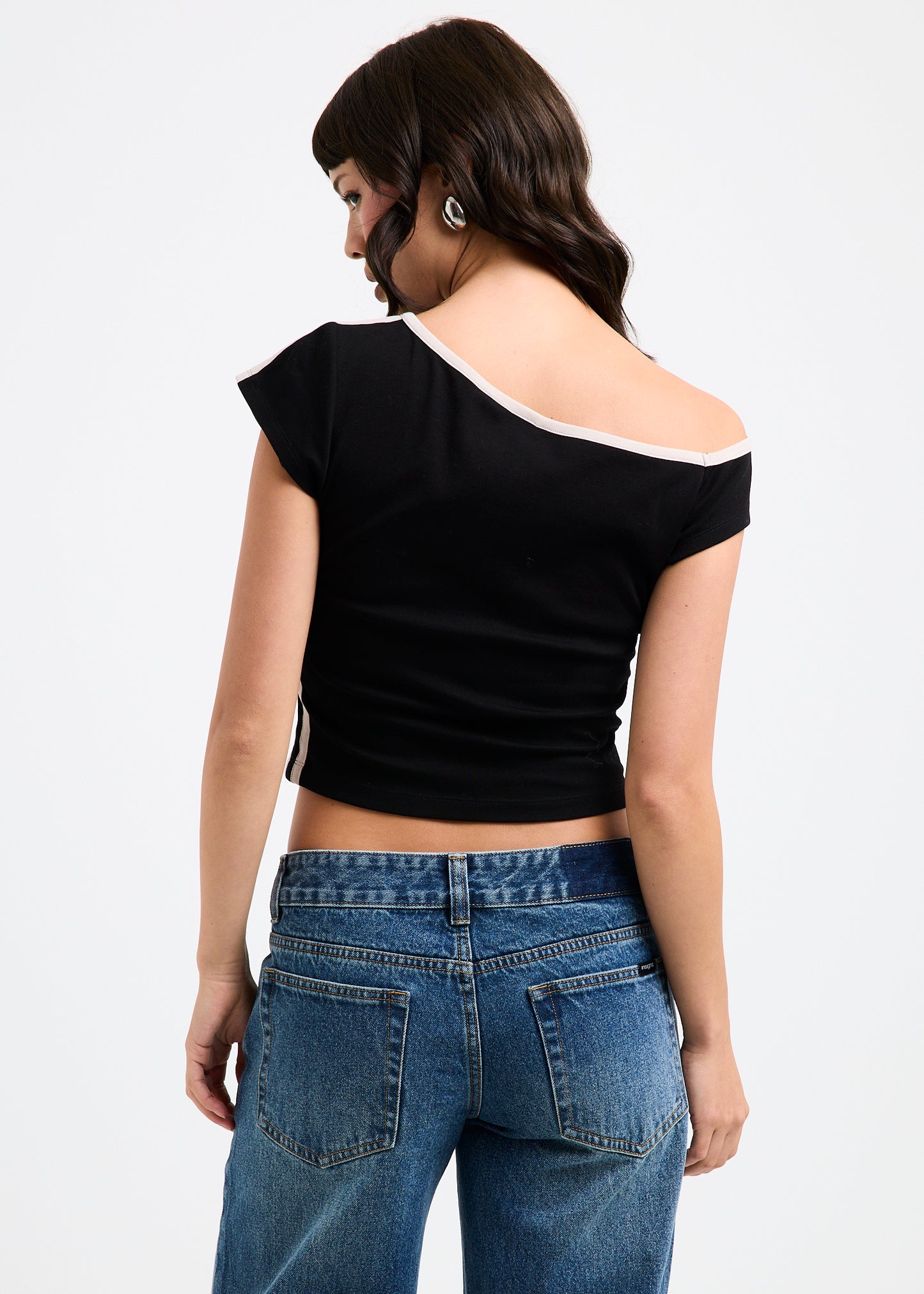 Zine Off Shoulder Top