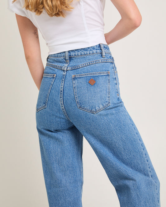 94 High & Wide Denim Jeans Debbie DEBBIE