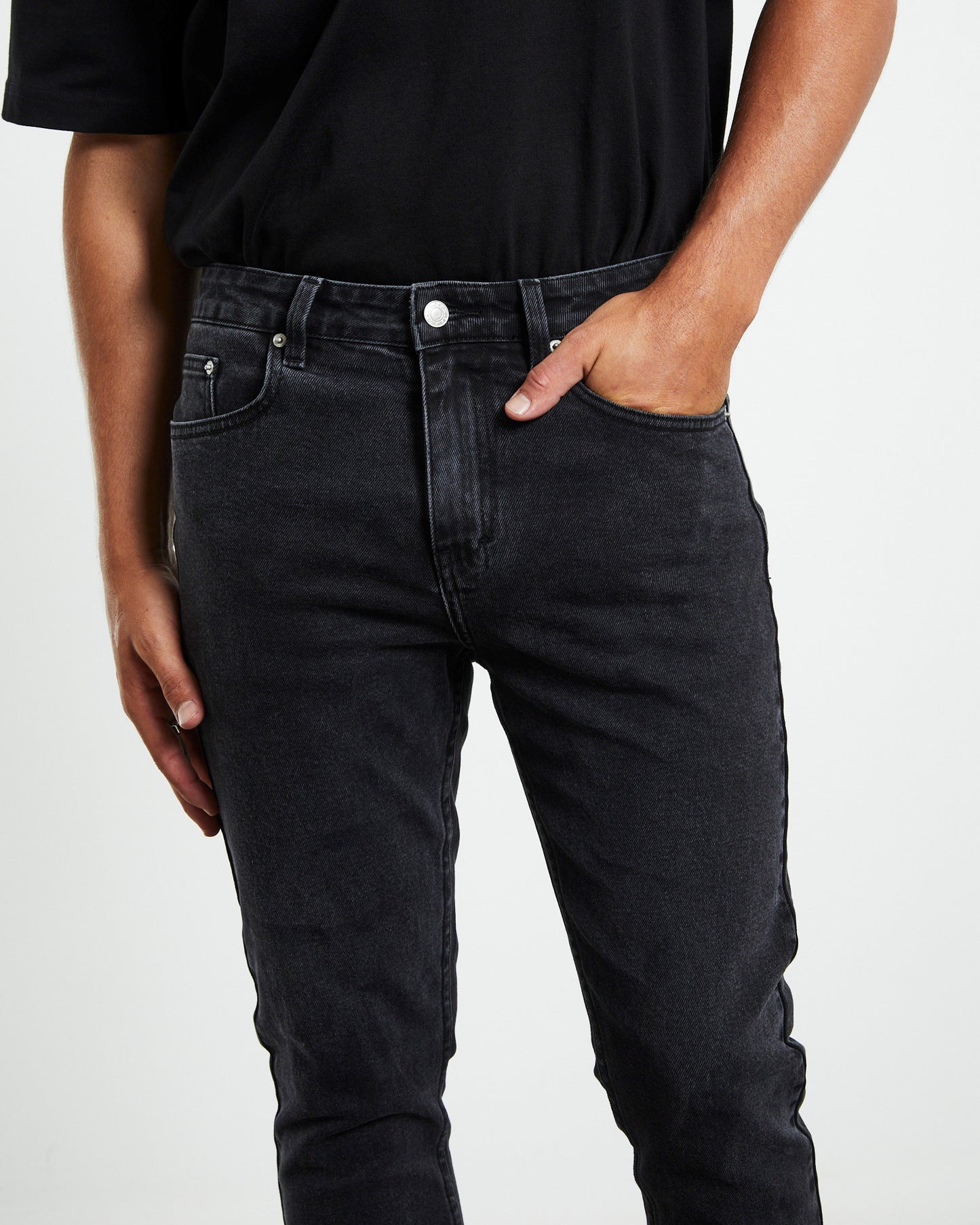 City Riot Slim Denim Jeans