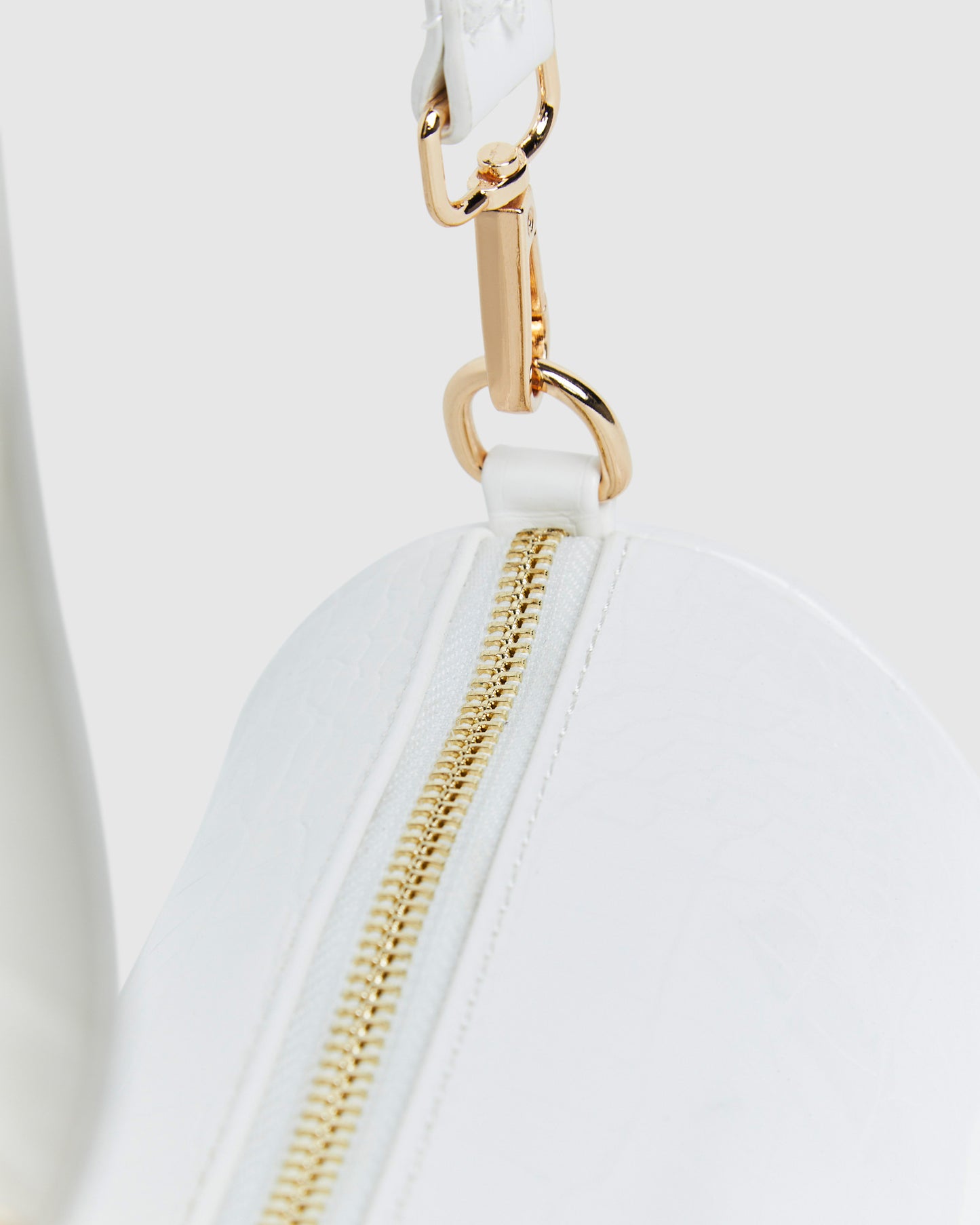 Curvy Shoulder Bag White