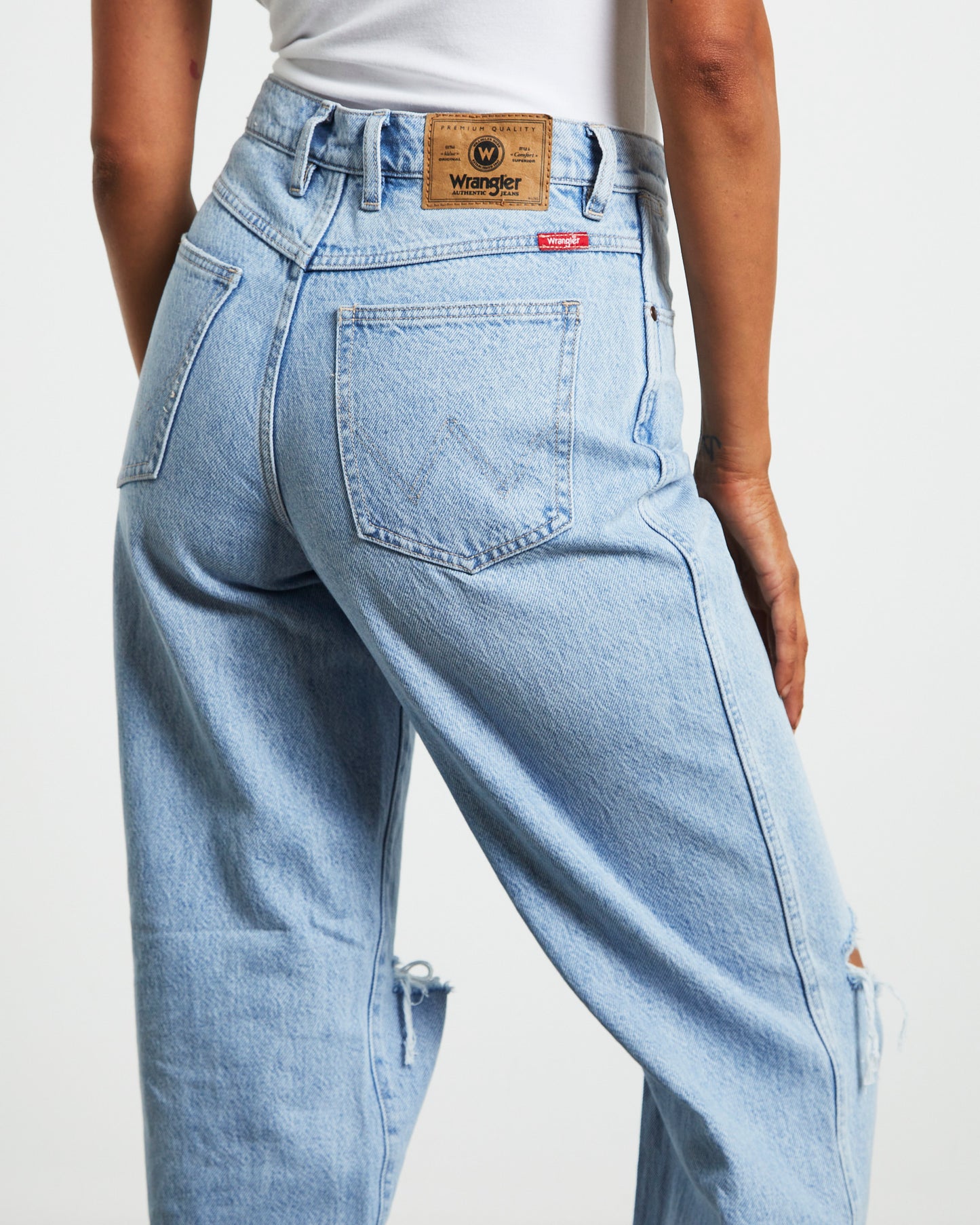 Mid Rise Vintage Straight Leg Denim Jeans Garage