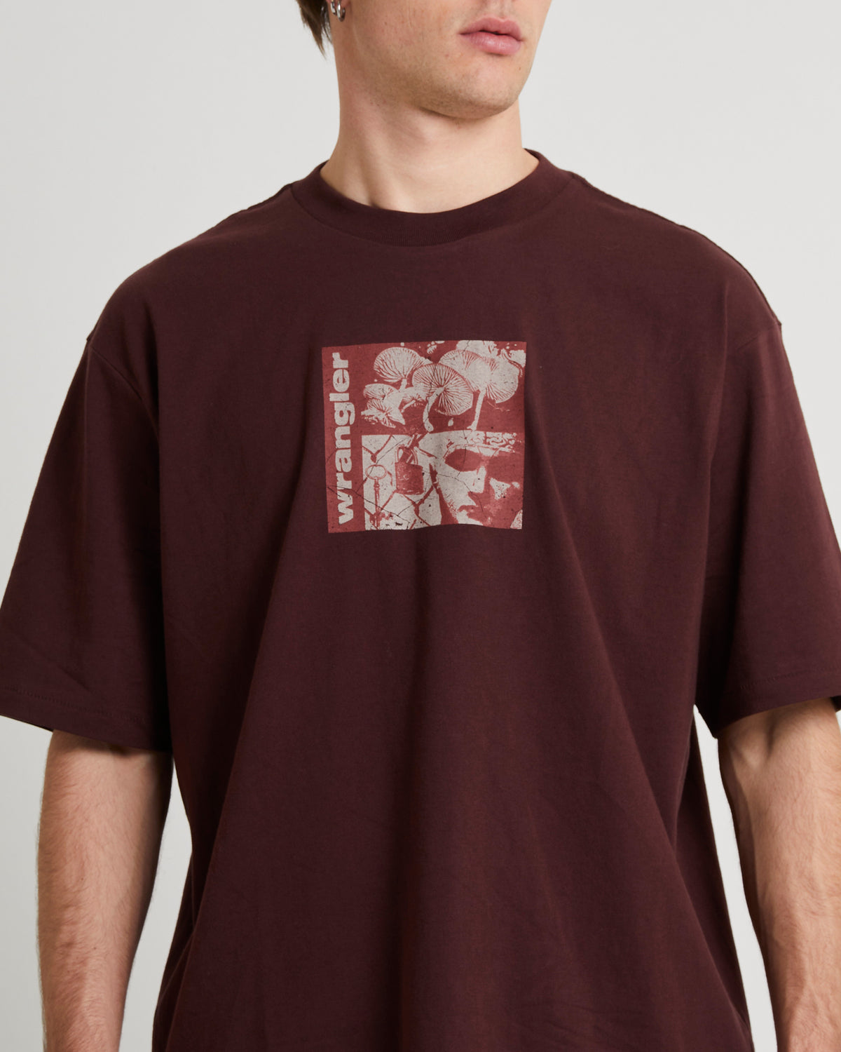 Expand Your Mind Slacker T-Shirt PINOT