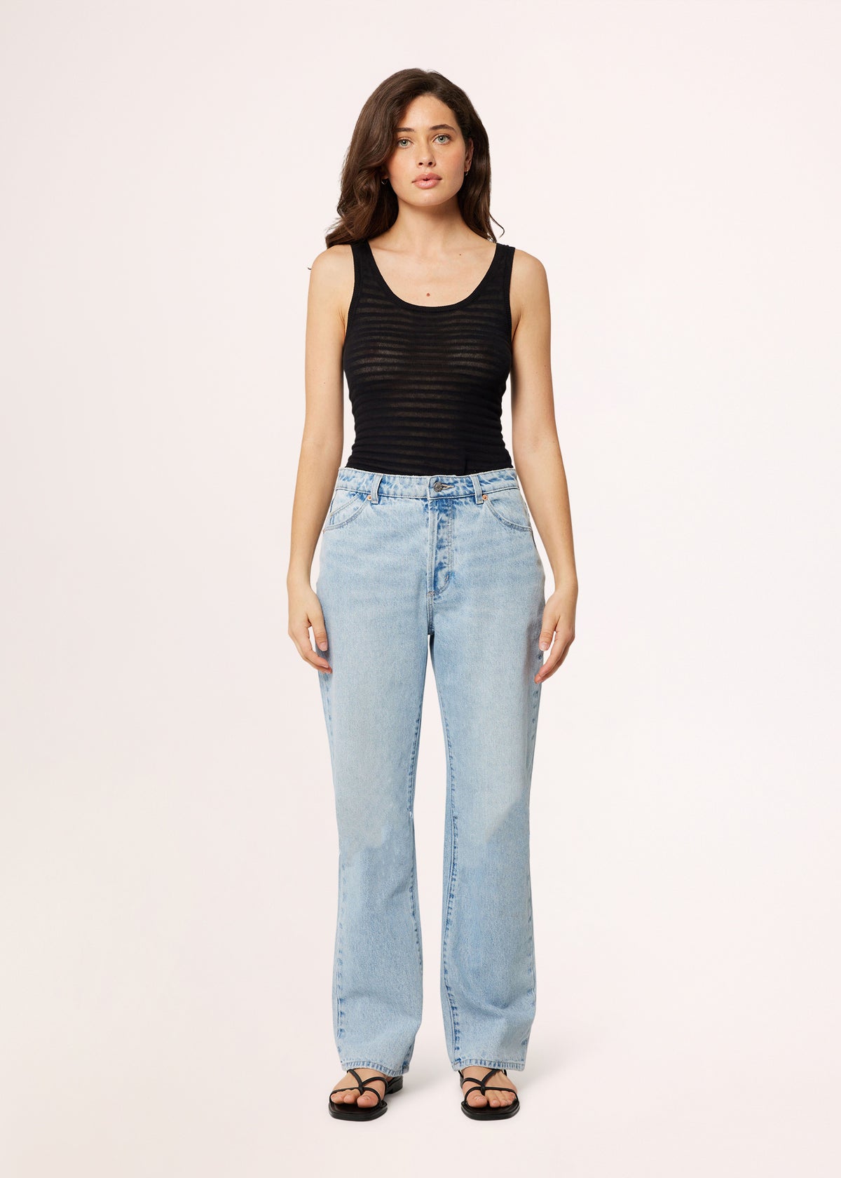 90's Relaxed Denim Jeans Long Beach Worn LIGHT VINTAGE BLUE