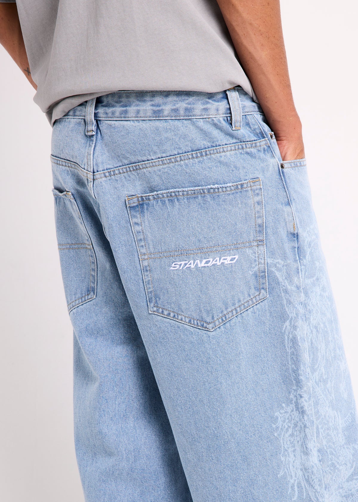 Sliver Denim Jeans WORN BLUE