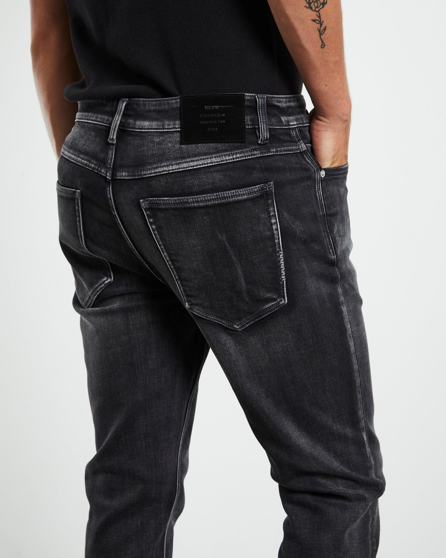 Ray Tapered Slim Jeans Interzone Black