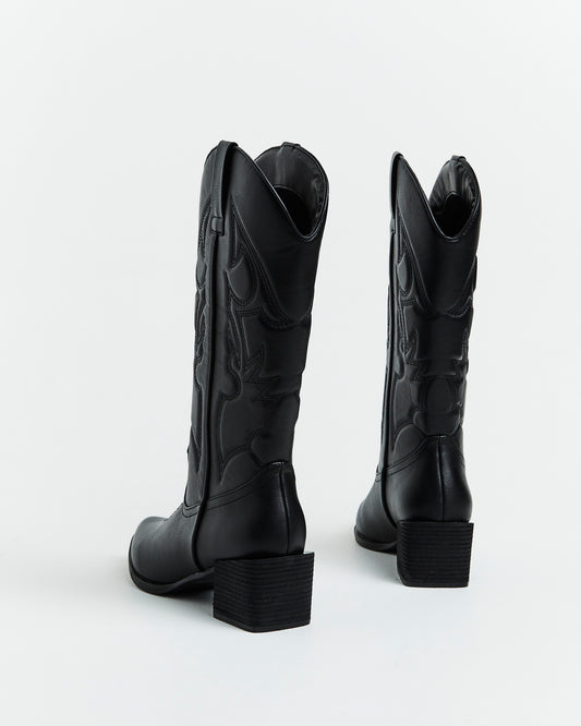 Ranger Cowboy Boot in Black BLACK