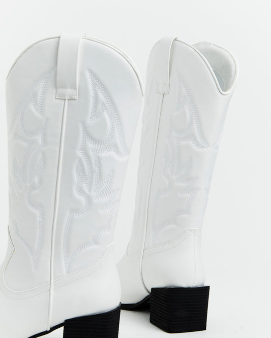 Ranger Cowboy Boot in White WHITE