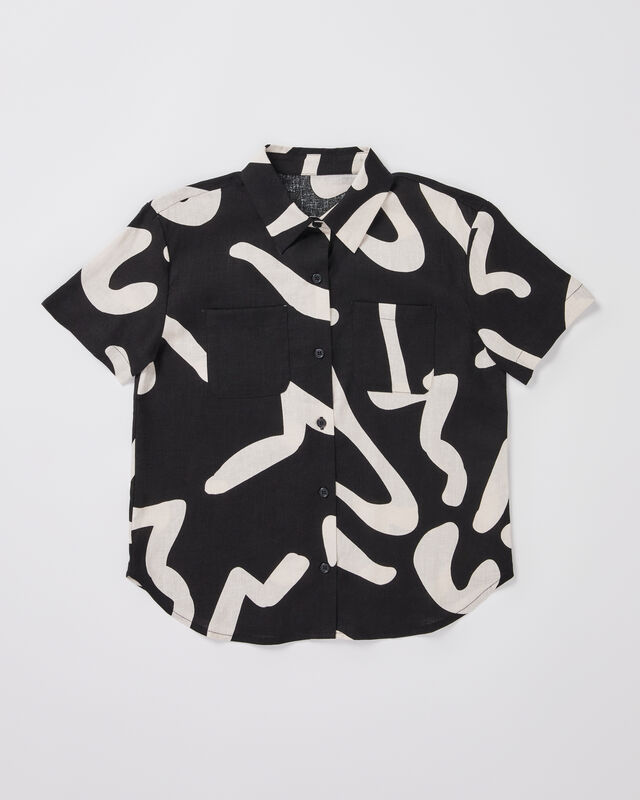 Teen Girls Charlie Swirl Short Sleeve Shirt in Black, hi-res image number null