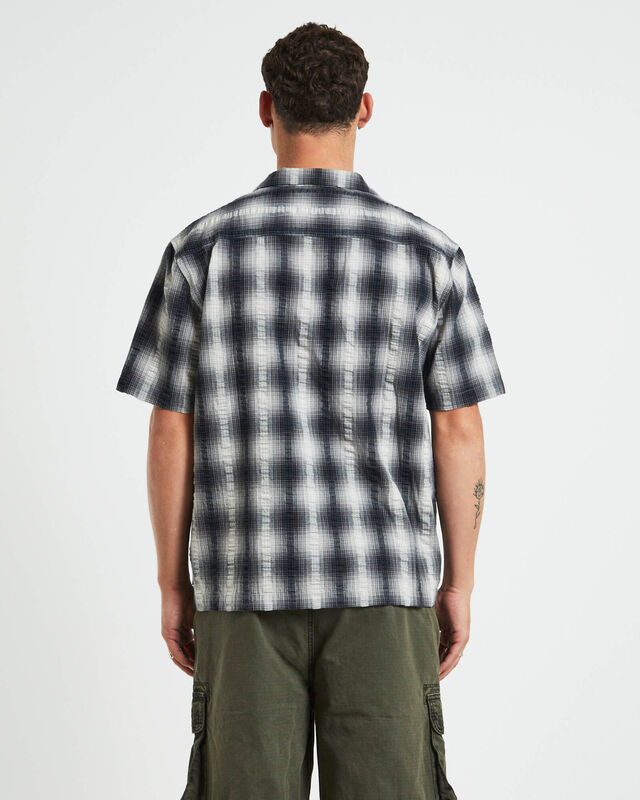 Aura Check Short Sleeve Shirt in Hombre Grey, hi-res image number null