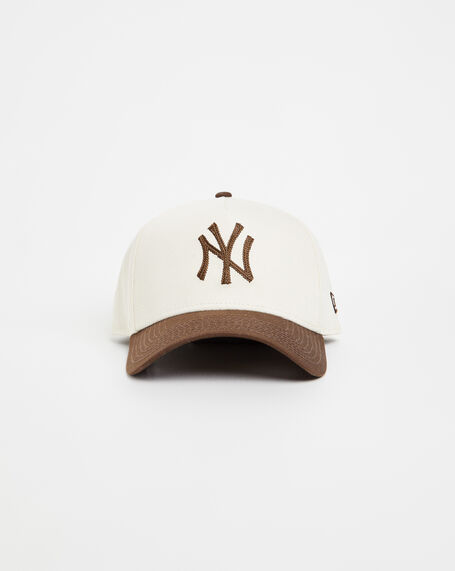 9Forty NY Yankees Cap Winecork/Walnut