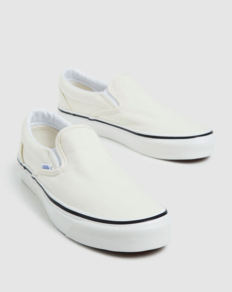 Classic Slip On Sneakers 98 DX OG White