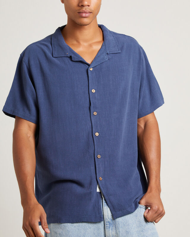 Ernie Short Sleeve Resort Shirt in Navy, hi-res image number null