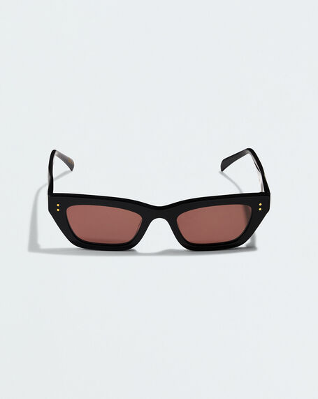 Ru Sunglasses in Black