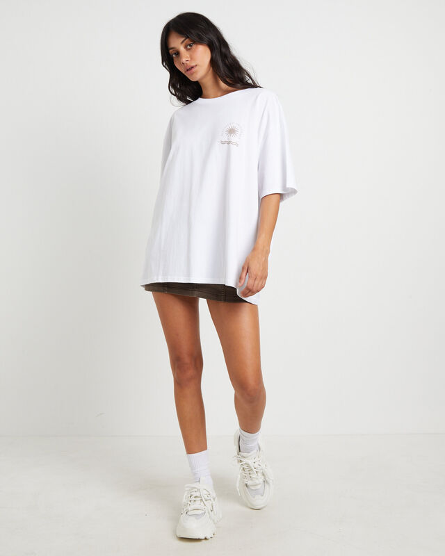 Resort Club Oversized T-Shirt in White, hi-res image number null