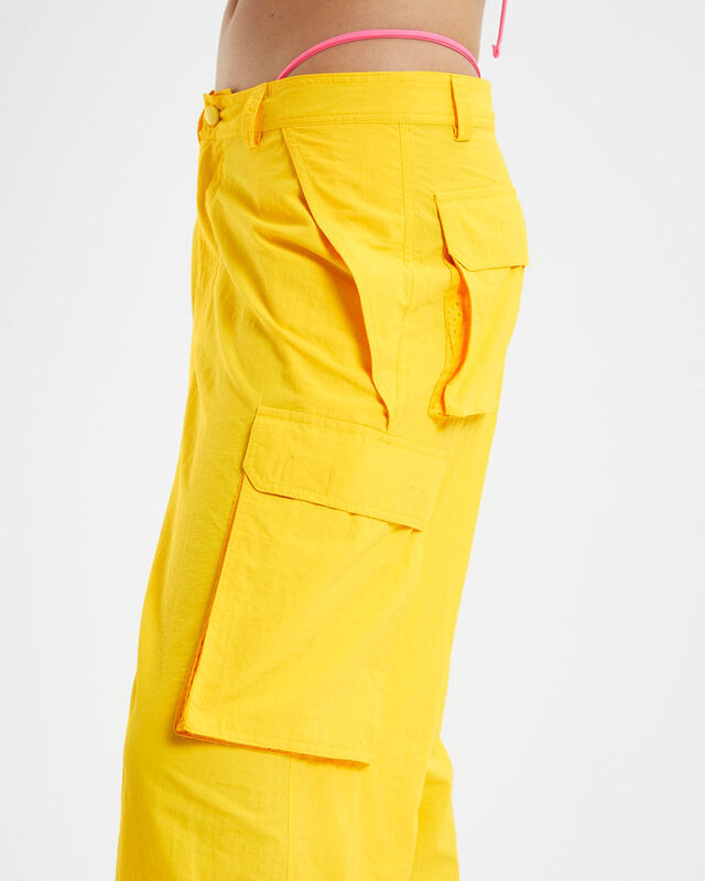 Mirabel Low Tech Cargo Pants Yellow, hi-res image number null