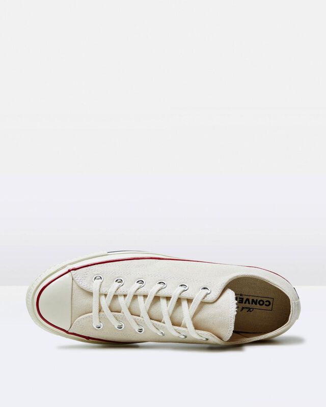 Chuck Taylor All Star '70 Lo Sneakers Parchment, hi-res image number null