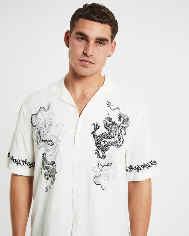 Draco Short Sleeve Resort Shirt in White, hi-res image number null