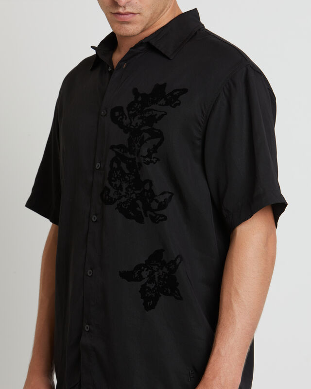 Vivian Lily Short Sleeve Shirt in Black, hi-res image number null