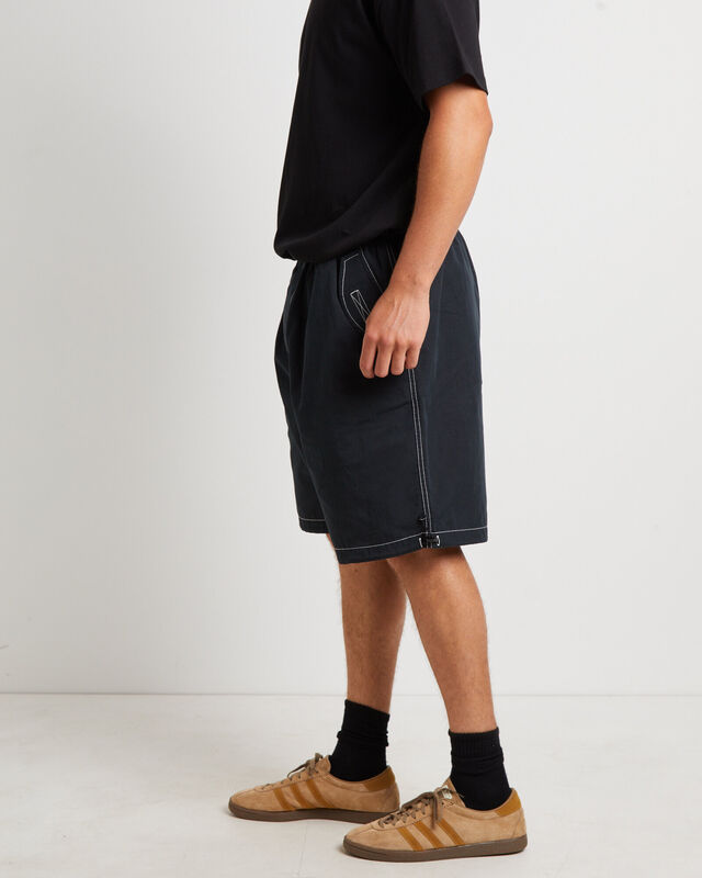 Parachute Shorts in Petrol Navy, hi-res image number null