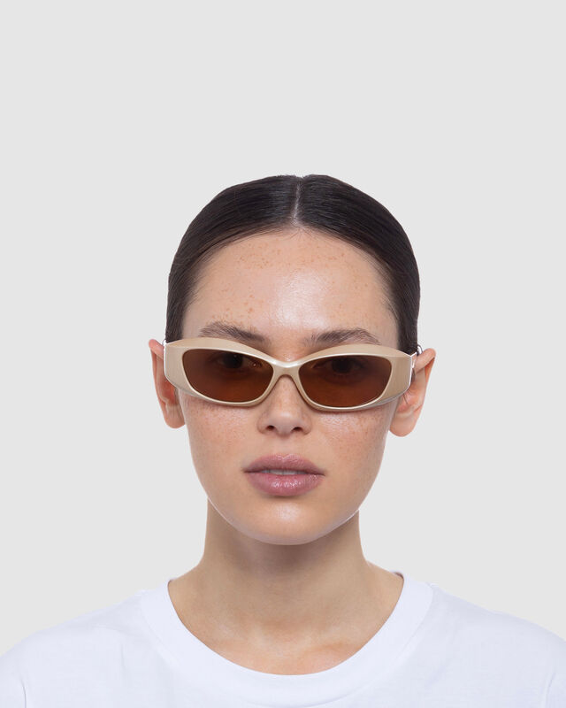 Swift Lust Sunglasses Pearl Nougat, hi-res image number null