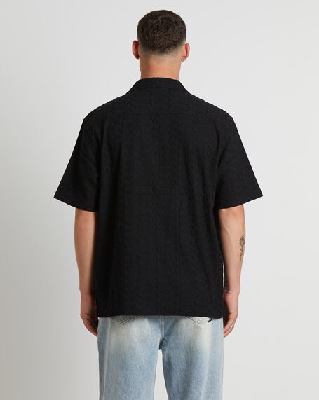 Montel Short Sleeve Resort Shirt in Black