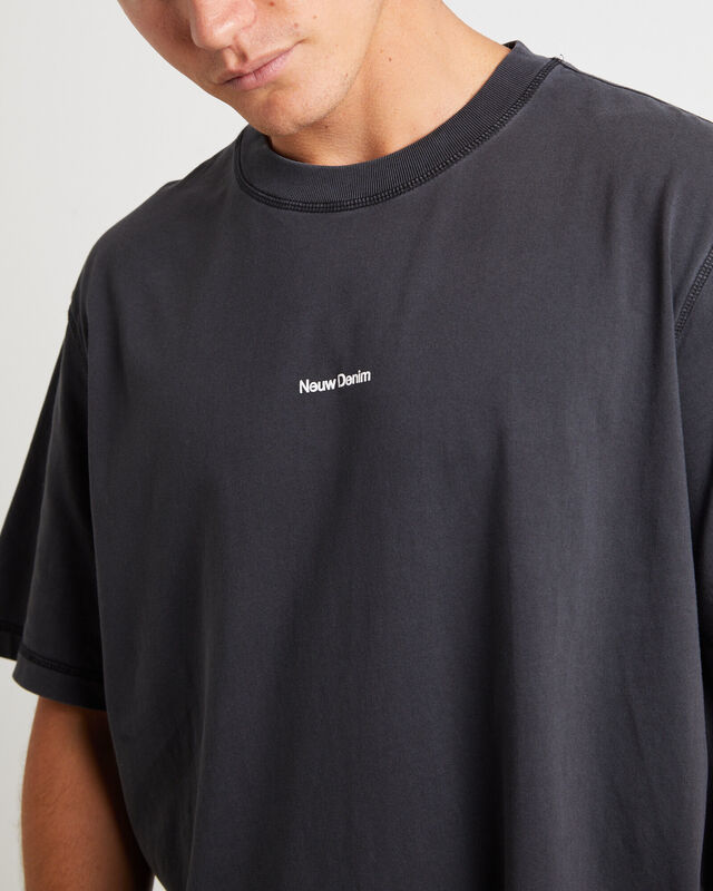 Samo Neuw Short Sleeve T-Shirt in Black, hi-res image number null