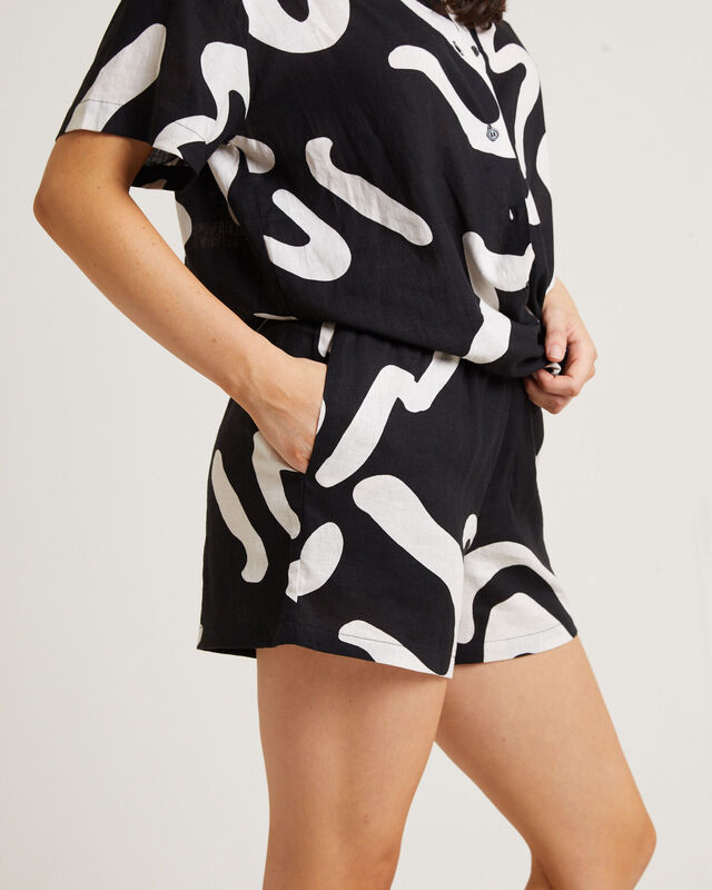 Charlie Swirl Shorts in Black, hi-res image number null