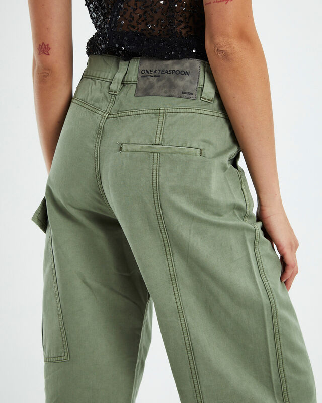 Khaki New Fiction Wide Lgg Cargo Jeans, hi-res image number null