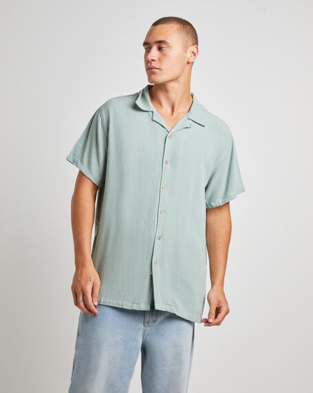 Ernie Resort Short Sleeve Shirt in Seagrass
