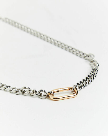 Cora Chain Link Necklace in Gold/Silver