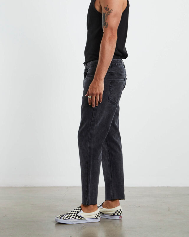 Switch Jeans in Worker Black, hi-res image number null