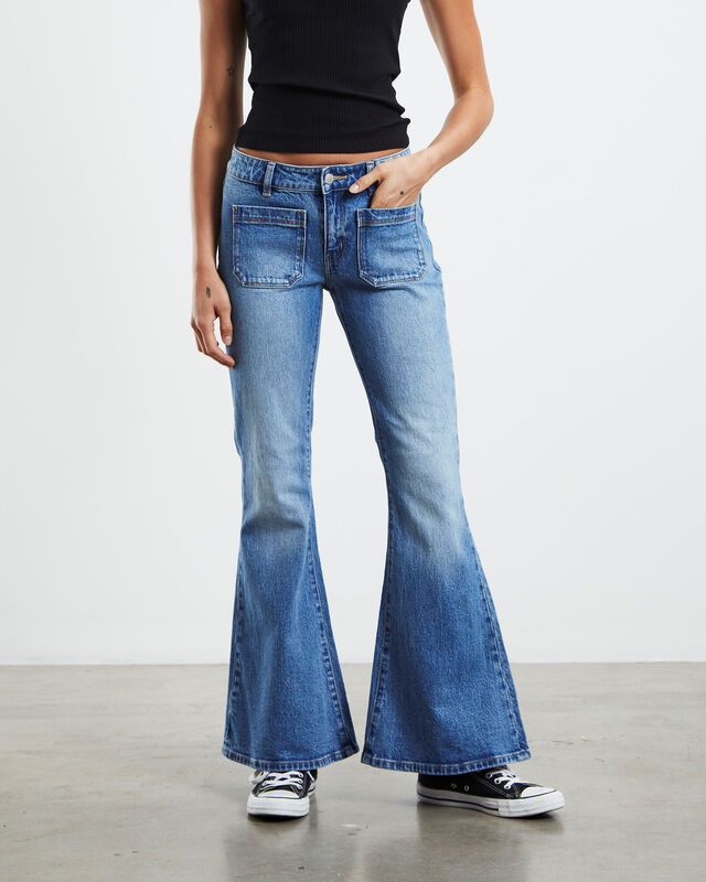 Sailor Low Flare Jeans Carlson Organic Blue, hi-res image number null