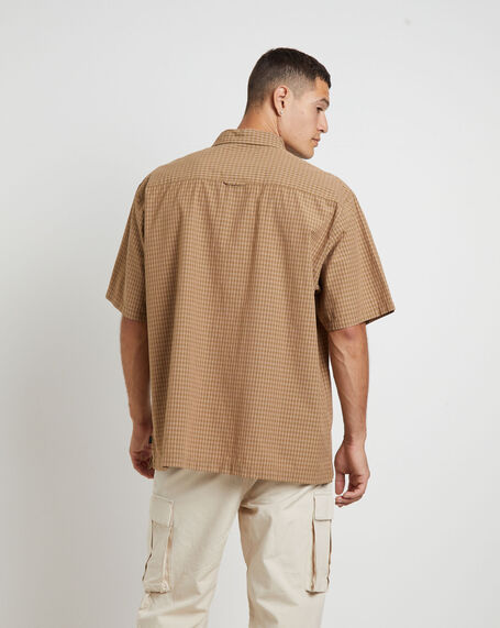 Skate Short Sleeve Shirt in Brown