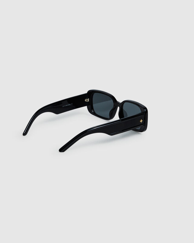Nova Sunglasses Black/Smoke Mono Lens, hi-res image number null