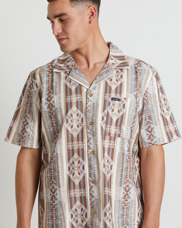 Resort Short Sleeve Shirt in Taurus Stripe, hi-res image number null